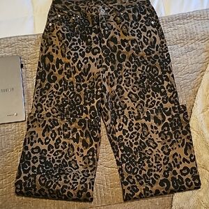 Leopard Print Wide-Leg jeans